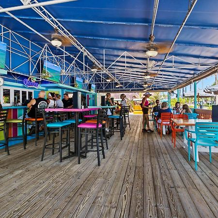Oceanfront Inn, Inlet View Room, King Bed, #14 포르 피어스 외부 사진