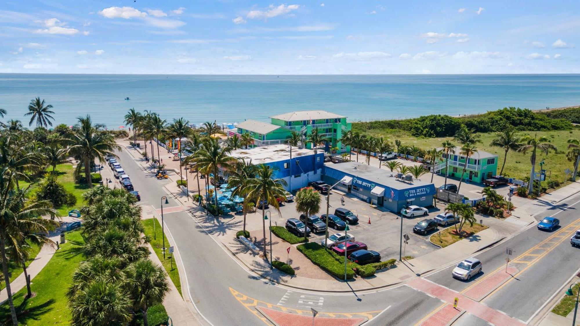 Oceanfront Inn, Inlet View Room, King Bed, #14 포르 피어스 외부 사진