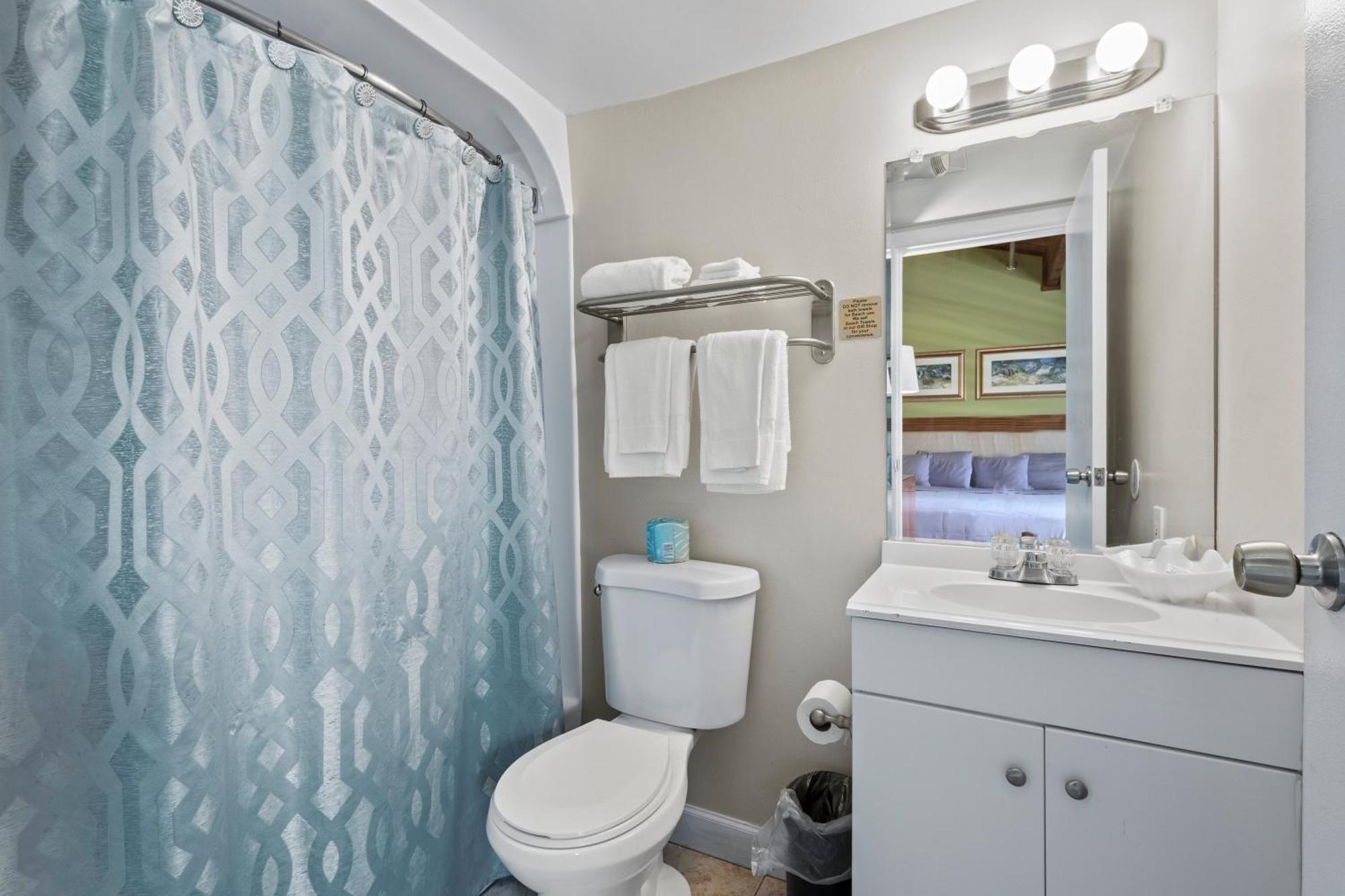 Oceanfront Inn, Inlet View Room, King Bed, #14 포르 피어스 외부 사진